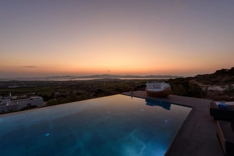 Villa Sunset Villa in Paros, Greece