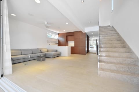 Chiponsky One - 5 star beachfront property Apartment in Bol