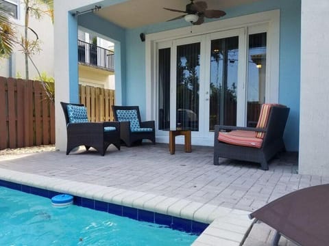 Patio, Balcony/Terrace, Swimming pool