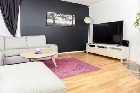 TV and multimedia, Living room