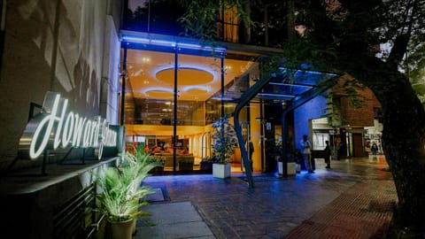 Property building, Facade/entrance