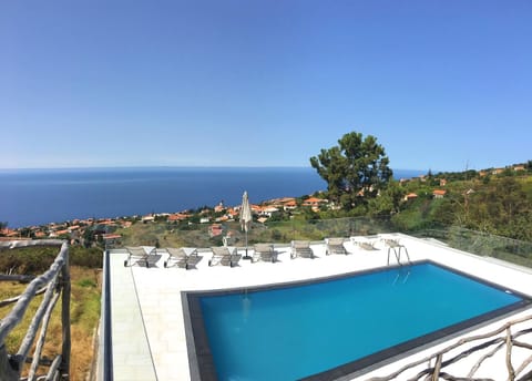 City view, Mountain view, Sea view, Swimming pool
