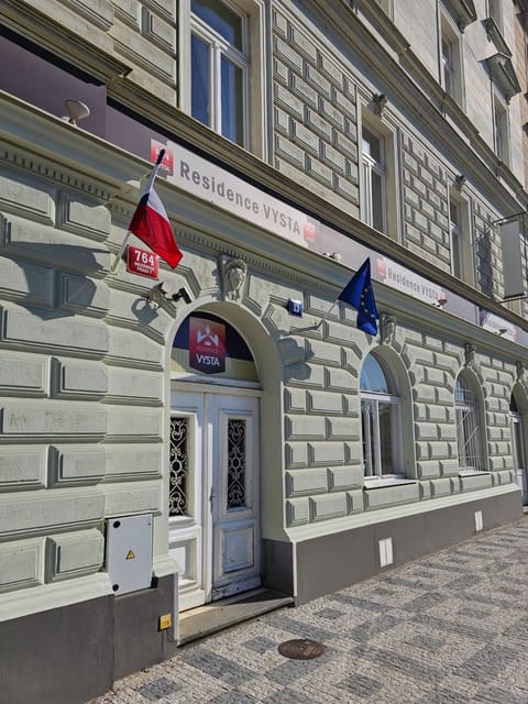 Property building, Facade/entrance