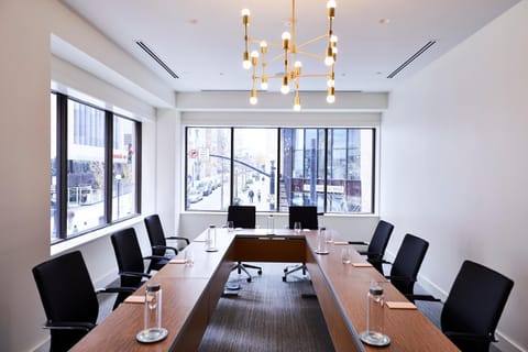 Meeting/conference room