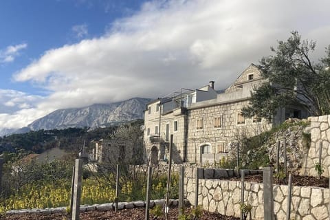 House Mate House in Split-Dalmatia County