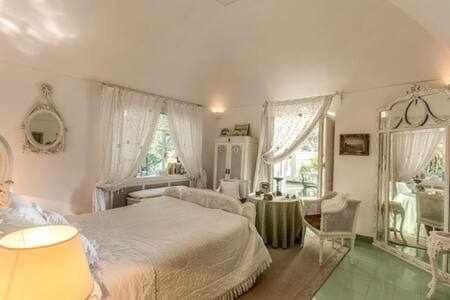 GOCCE VILLAS - Green Coral Villa di lusso 1950 Villa in Capri