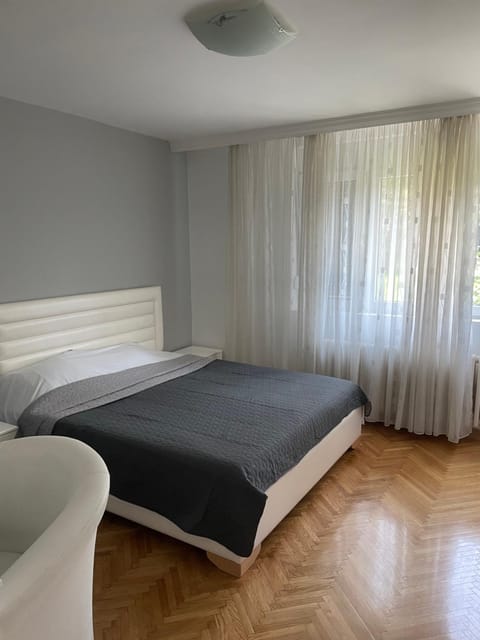 Apartment Aloha Apartment in Serbia