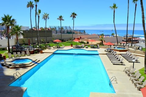 Pool view, Swimming pool