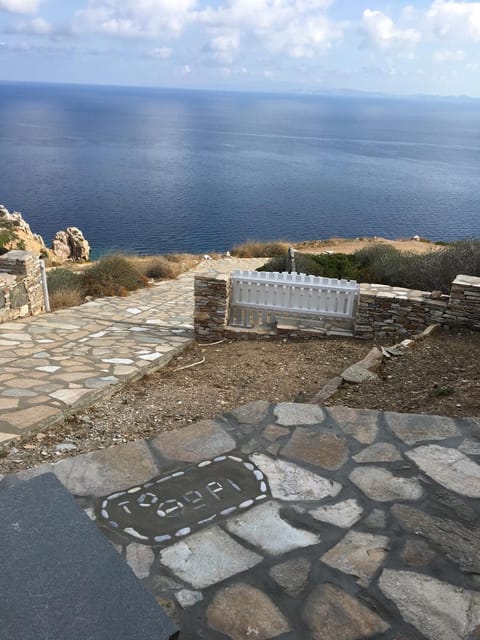 Facade/entrance, Sea view