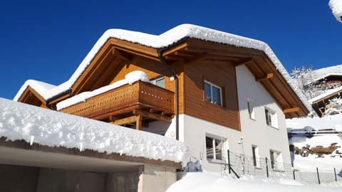 Property building, Winter