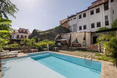 Garden, Swimming pool