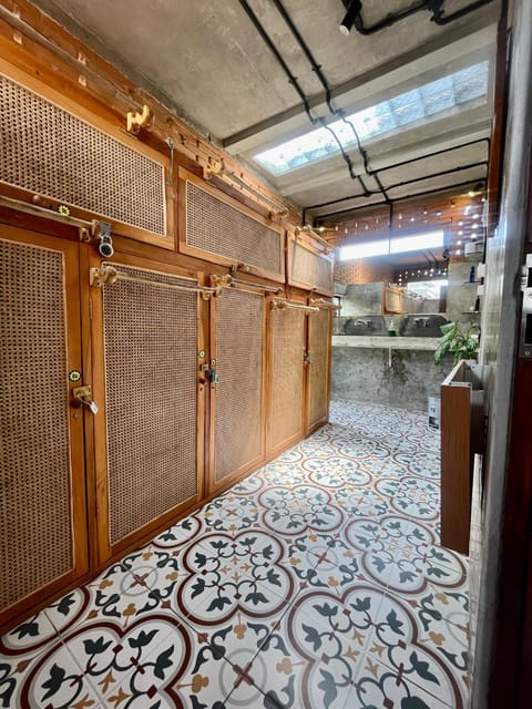 Sunshine Vintage House Hostel in Ubud