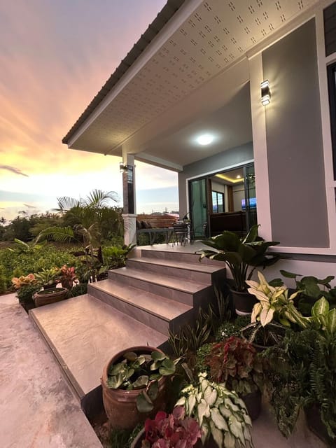 Smile Home Krabi Klong Moung Beach House in Krabi Changwat