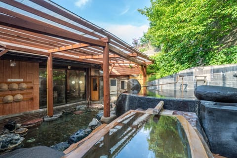 Open Air Bath