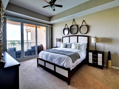 Harborview Grande 700 Waterfront Condo Apartment in Clearwater Beach