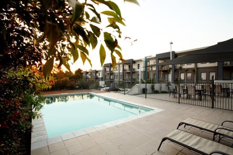 Swimming pool, Swimming pool