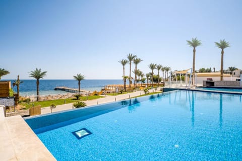 Sea view, Swimming pool