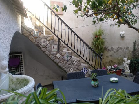 villino annapaola House in Vico Equense