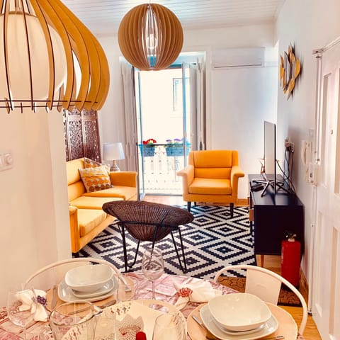 Living room, Dining area