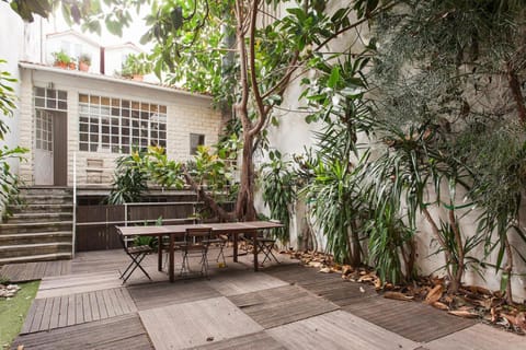 Facade/entrance, Off site, Garden, Garden