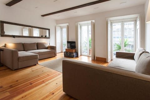 Communal lounge/ TV room, Living room