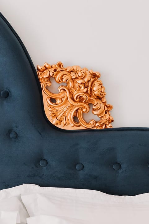 Decorative detail, Bedroom