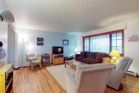 Nye Haven Apartment in Newport