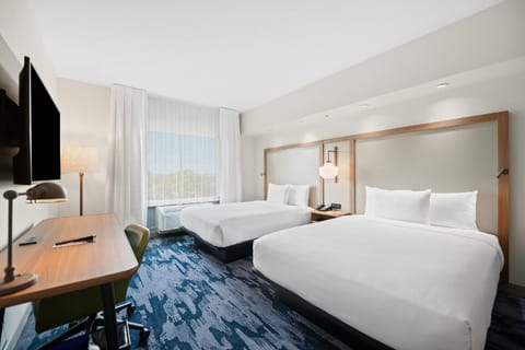 TV and multimedia, Living room, Seating area, Bedroom