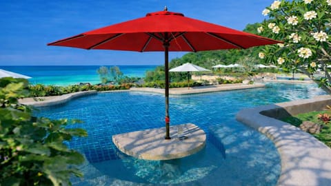 Balcony/Terrace, Pool view, Swimming pool