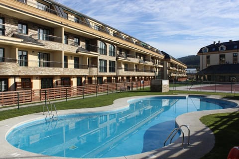 Garden, Swimming pool