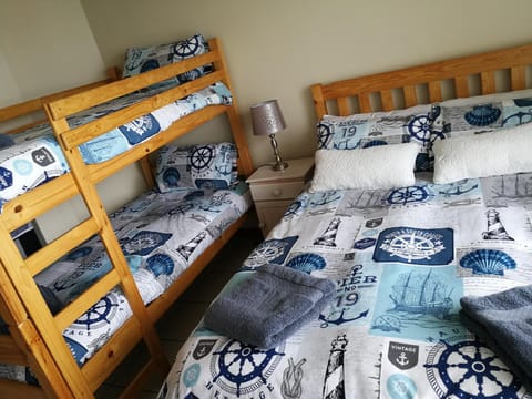 Bed, Photo of the whole room, Sea view, bunk bed