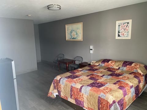 Hoosier Travel Lodge Motel in Jeffersonville