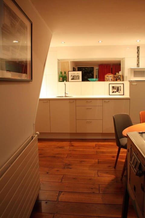 De Buitenmuur - Vintage Suite & Bohemian Loft, elk met Privé-ingang en Jacuzzi Bed and Breakfast in North Brabant (province)