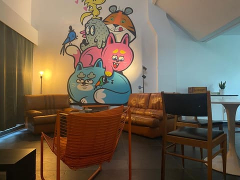 Living room, Dining area