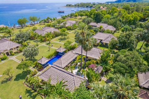 Property building, Bird's eye view, Garden view, Sea view