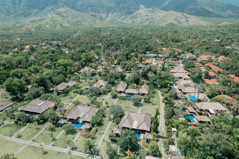 Property building, Bird's eye view