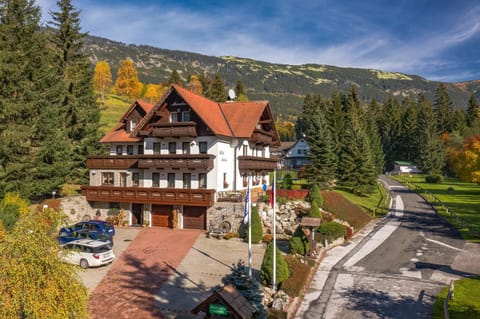 Property building, Natural landscape