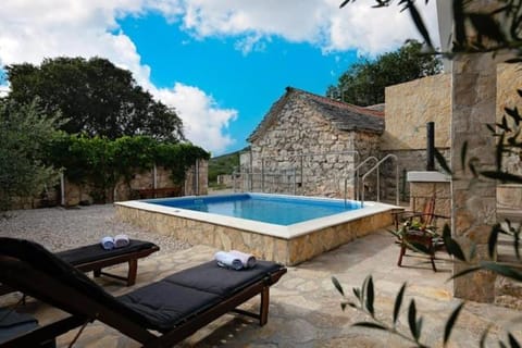 Villa Oaza Primošten With Heated Pool House in Šibenik-Knin County, Croatia