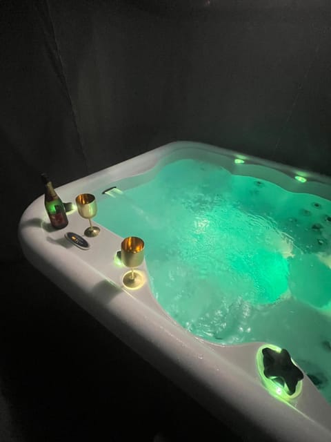 Entre Roche & Meuse House in Dinant