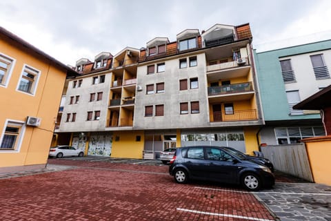 Property building, Parking