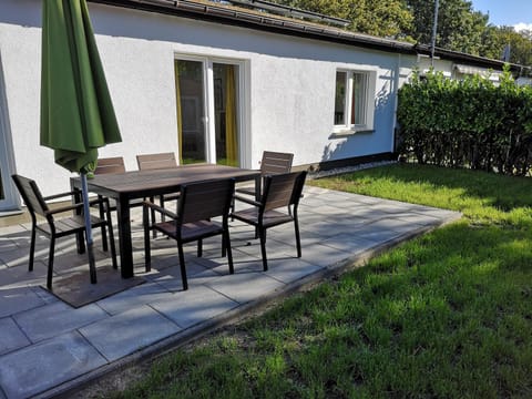BBQ facilities, Garden, Balcony/Terrace, Dining area, Area and facilities