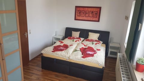 2-Raum Apartment in guter Lage für Köln-Bonn-Siegbug Apartment in Rhineland-Palatinate