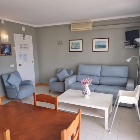 Property building, Living room