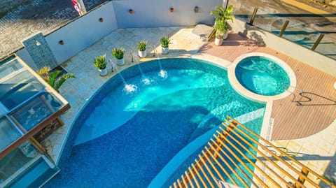 Bird's eye view, Hot Tub, Swimming pool