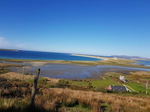 Nearby landmark, Natural landscape, Fishing, Beach, Windsurfing, Hiking, Diving, Sports