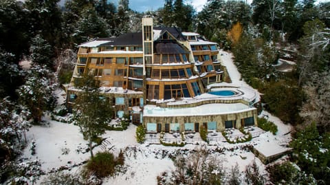 Property building, Day, Natural landscape, Bird's eye view, Winter, Pool view, Swimming pool