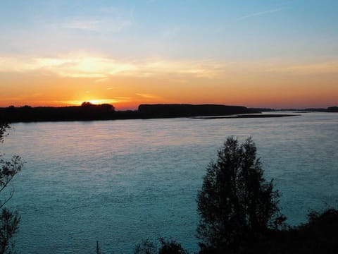 Natural landscape, River view, Sunset