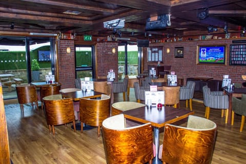 Communal lounge/ TV room