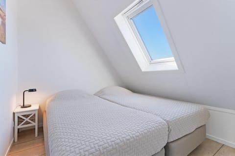 Weststraat 22 - Ouddorp - Appartement Oost 3P Apartment in Ouddorp