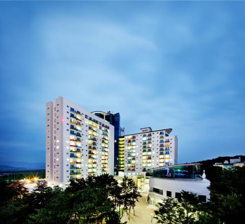Property building, Bird's eye view, Beach